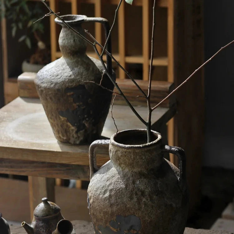 Rustikale Keramikvase, alter Krug - Badeno