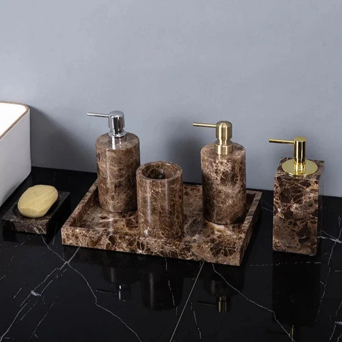 Badezimmer-Set aus dunklem Naturmarmor
