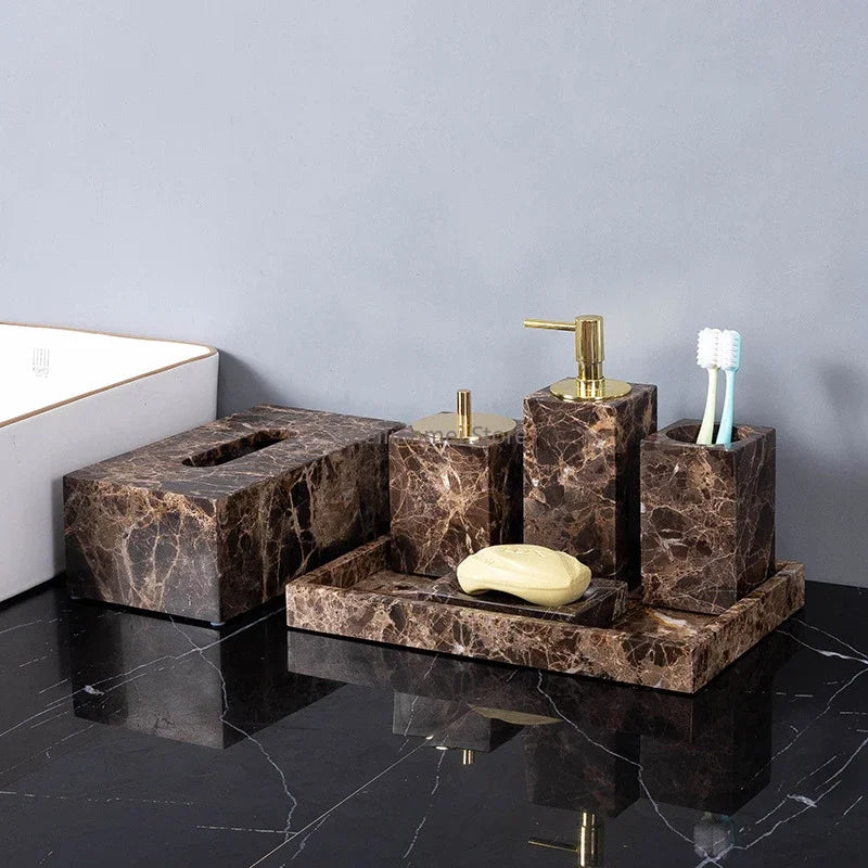Badezimmer-Set aus dunklem Naturmarmor