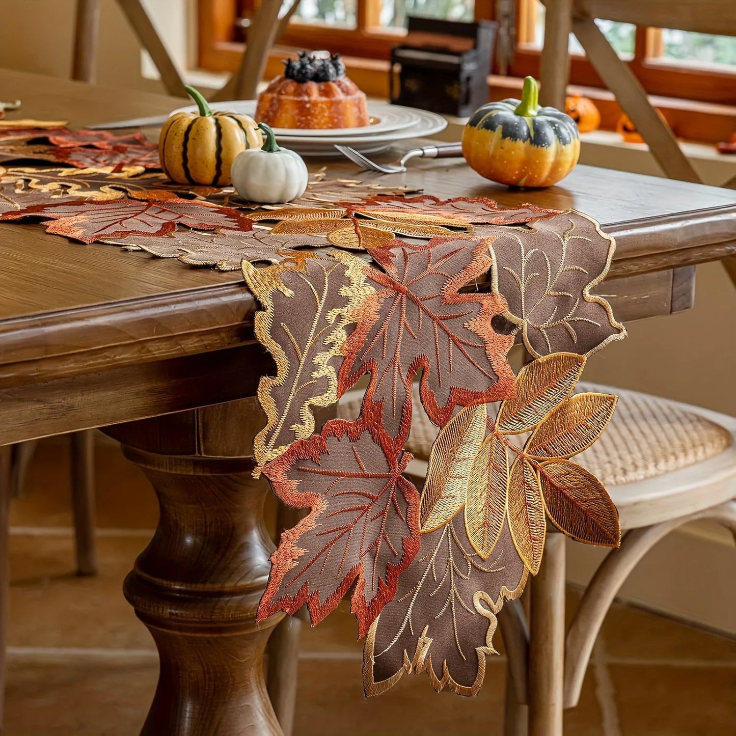 Herbst Tischläufer mit Ahornblättern