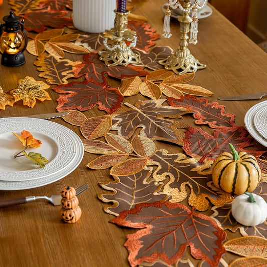 Herbst Tischläufer mit Ahornblättern