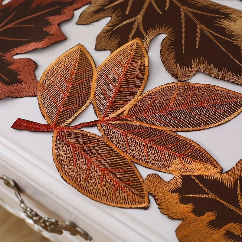 Herbst Tischläufer mit Ahornblättern