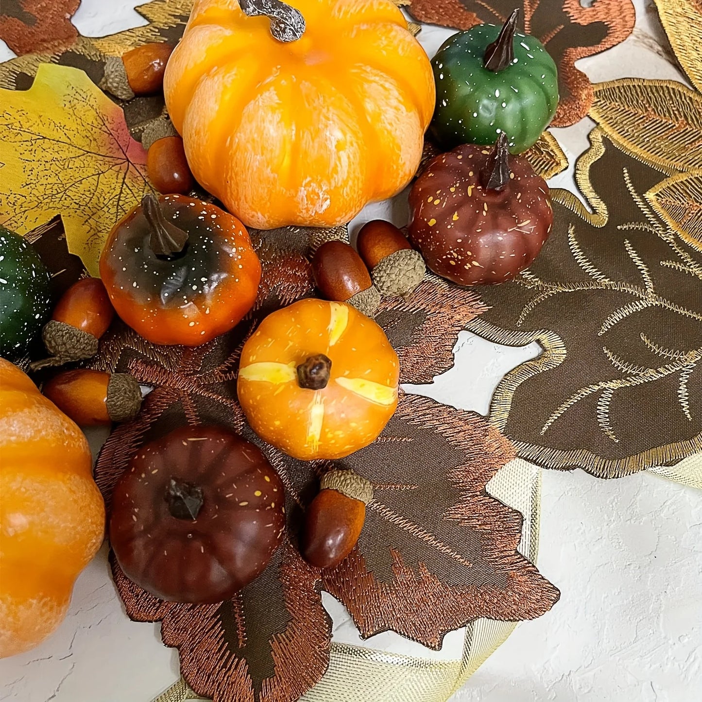 Herbst Tischläufer mit Ahornblättern