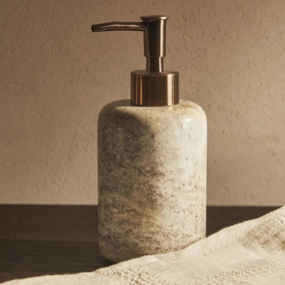 Badezimmerset aus natürlichem Marmor